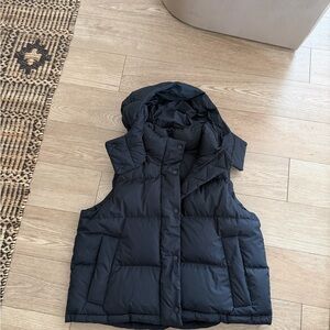 Women's Black Puffer Vest